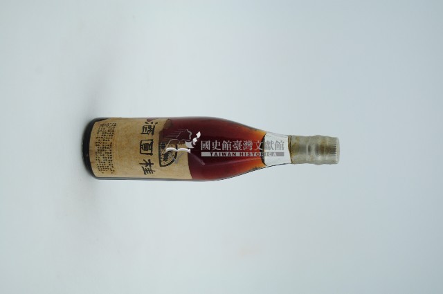 桂圓酒樣品透明玻璃小型酒瓶藏品圖，第1張