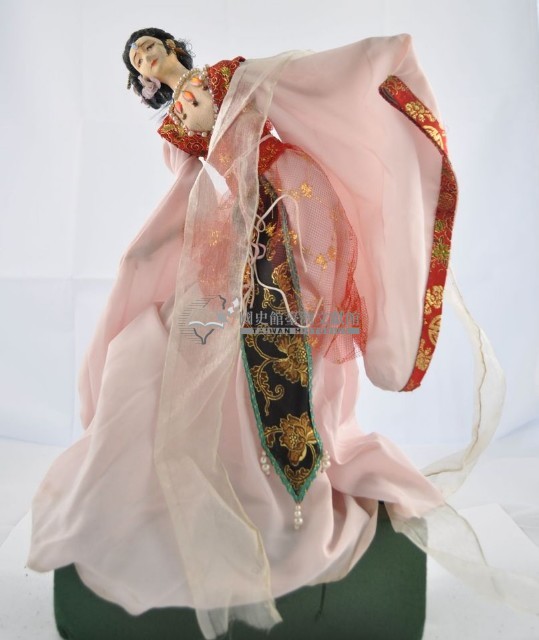 周志明製紅樓夢人偶藏品圖，第1張