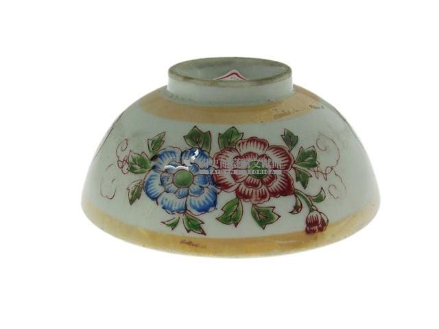 金口彩繪印紋折枝花卉紋瓷碗（多組）藏品圖，第10張