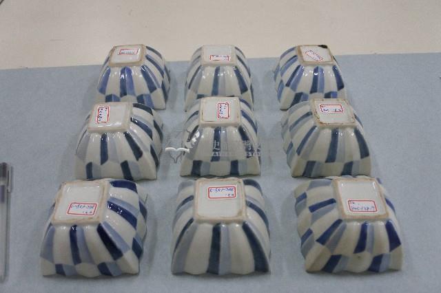 青花盾型紋鈁小型碗（多組）藏品圖，第10張