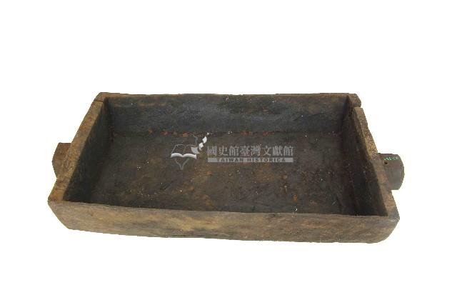 達悟族收藏乾肉木箱含蓋藏品圖，第4張