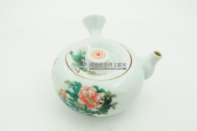 九谷窯五彩牡丹花鳥石紋側把壺（急需）藏品圖，第4張