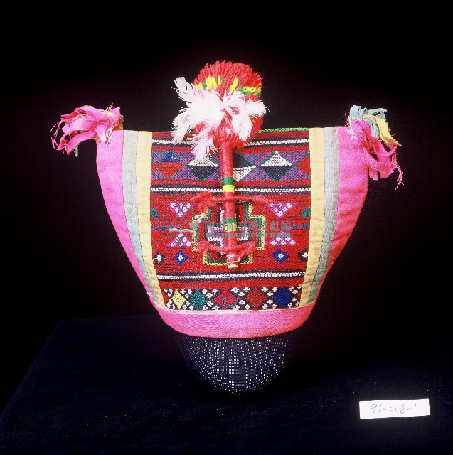 卑南族粉紅色四方男帽藏品圖，第4張