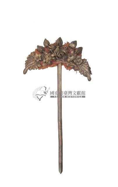 金屬製半月型雕花髮釵髮釵一對藏品圖，第4張