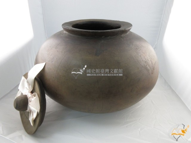 帶蓋窄口鼓腹木胎甕藏品圖，第5張