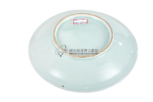 青花日本武士帽盔紋青白瓷盤藏品圖，第2張