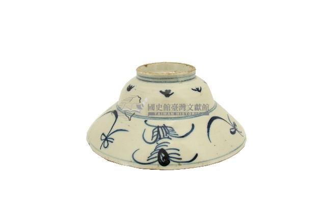 青花錦地開光紋大口碗藏品圖，第2張