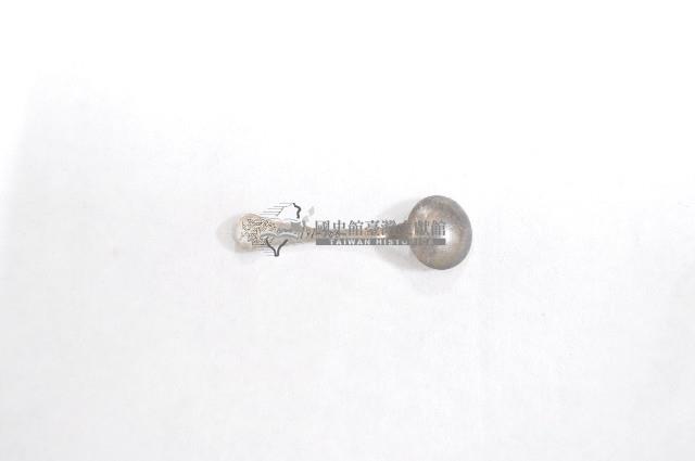 銀質府徽紋圓口小型湯匙藏品圖，第2張