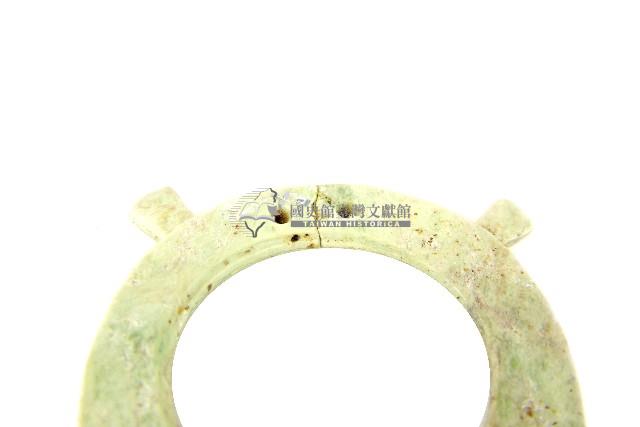 帶四突起玦形耳飾藏品圖，第2張