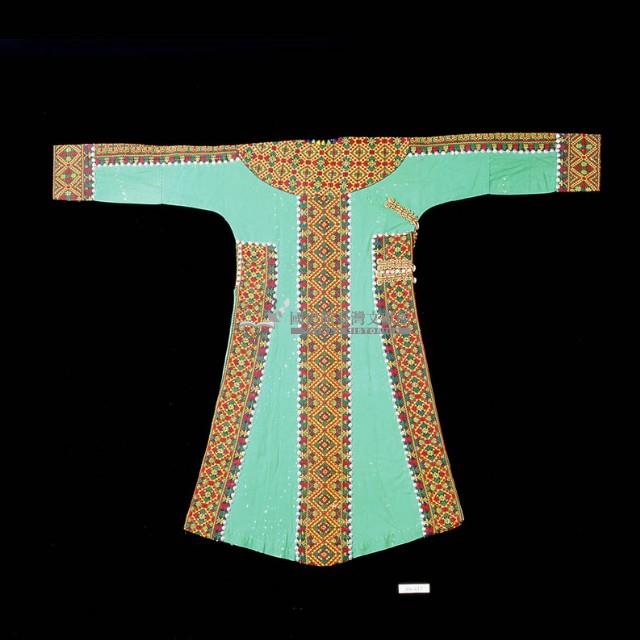 魯凱族女長衣藏品圖，第2張