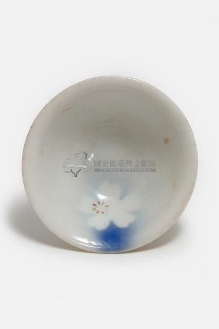 彩繪油桐花紋茶盞藏品圖，第2張