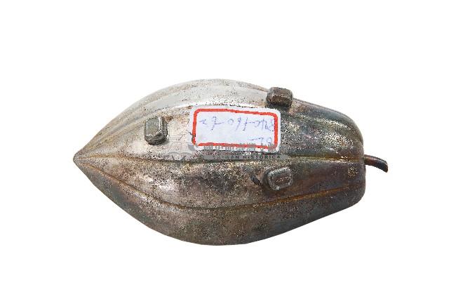 錦綾堂款銀製木瓜形皿藏品圖，第2張