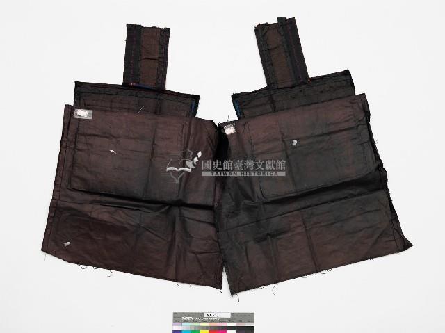 中國施洞苗族深褐色底紅刺繡繡片藏品圖，第2張