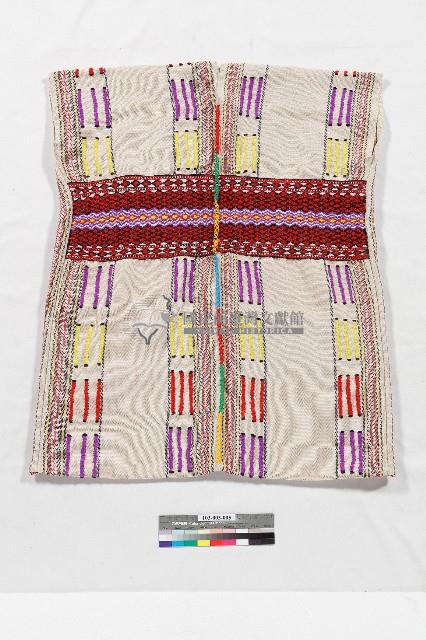 布農族無袖長衣藏品圖，第2張