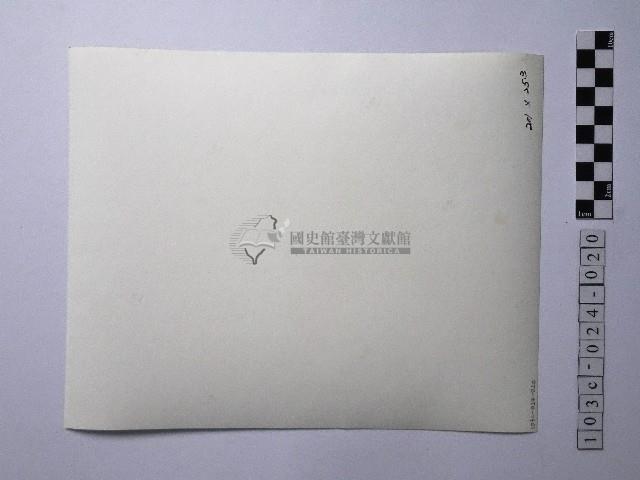 黃則修攝屋頂與廟埕俯瞰照片藏品圖，第2張