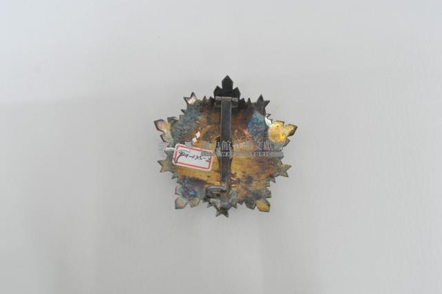 三等寶鼎勳章藏品圖，第2張