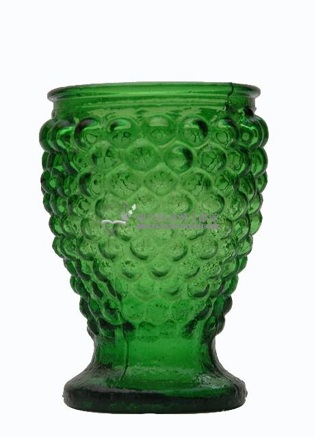 綠色圓形稜狀浮雕玻璃杯藏品圖，第2張
