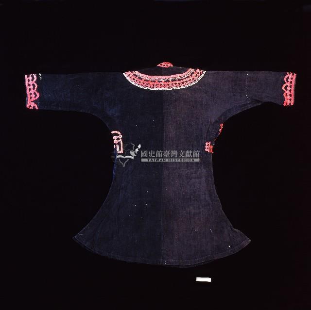 黑色繡紋長袖上衣藏品圖，第2張