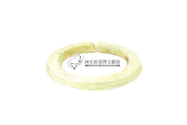 環狀玦型耳飾藏品圖，第2張