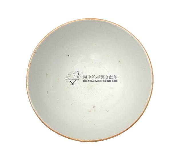 彩繪金口福字菊花印紋碗藏品圖，第2張