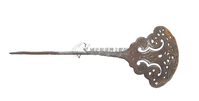 金屬製雕花髮釵藏品圖，第2張