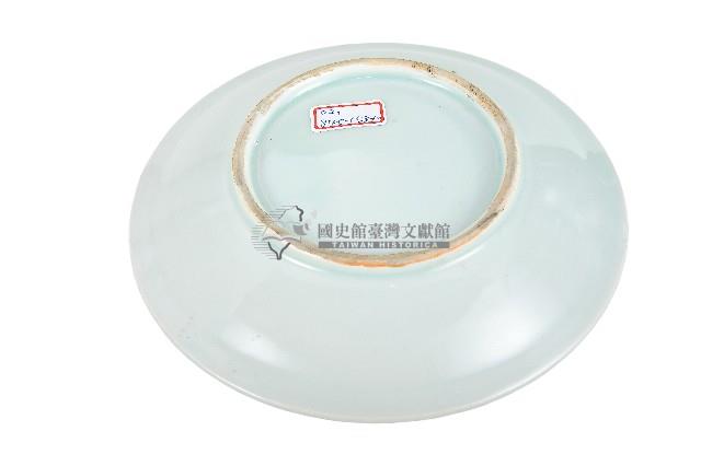 青花日本武士帽盔紋青白瓷盤藏品圖，第2張