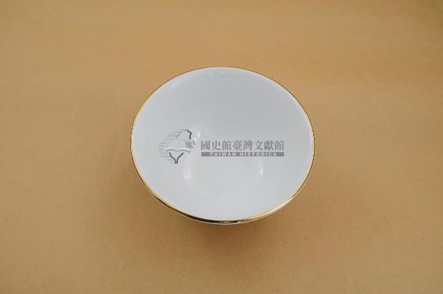 大同製金口紅彩回字紋碗藏品圖，第2張