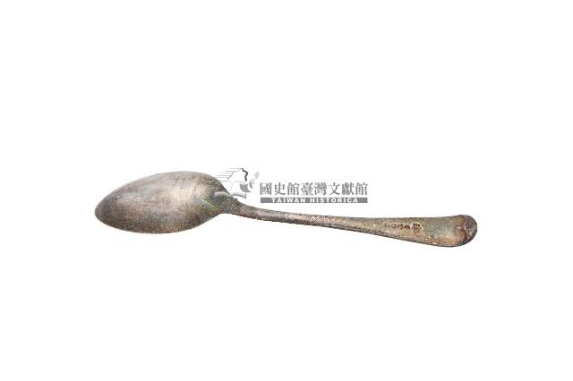 日治時期臺灣總督府官邸銀製湯匙藏品圖，第2張