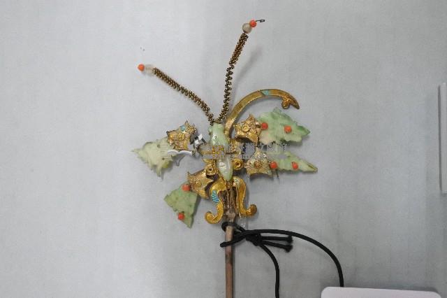 清代蝴蝶掐絲串珠之鎏金髮簪藏品圖，第2張