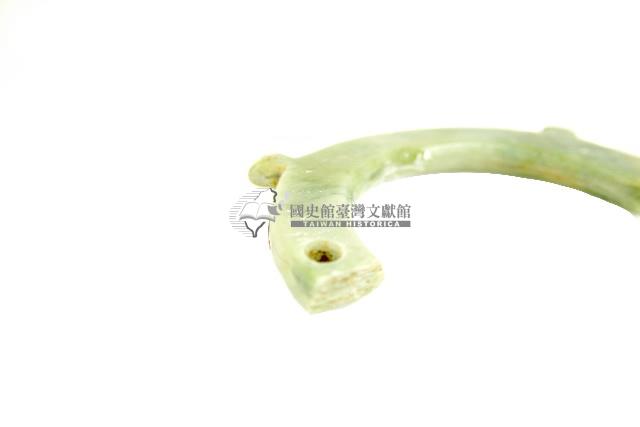 帶四突起玦形耳飾藏品圖，第2張