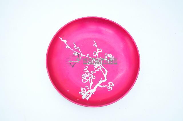 紅地白折枝梅花樹紋鋁製碟藏品圖，第2張