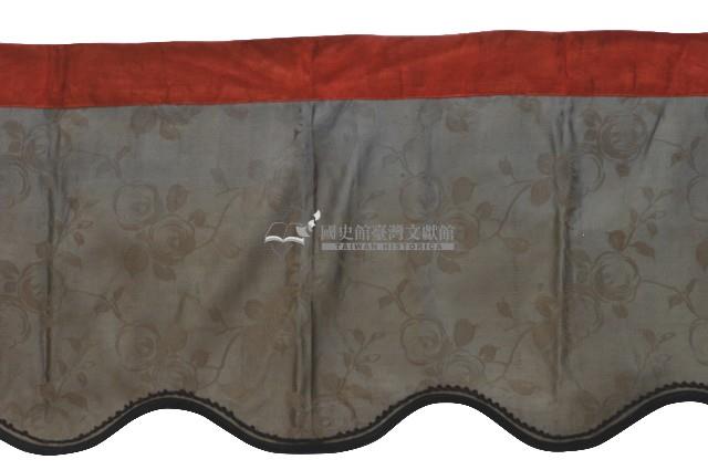 灰色繡花波線邊花緞小綵藏品圖，第2張
