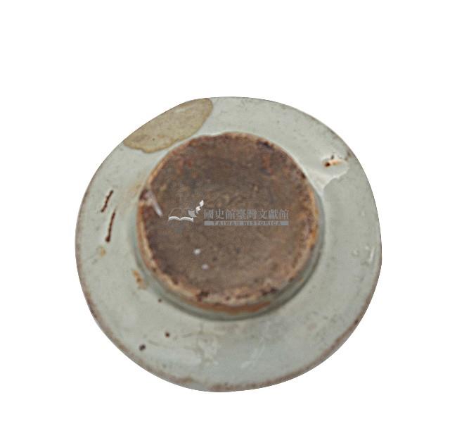 白釉陶製仙桃紋製粿模具藏品圖，第2張