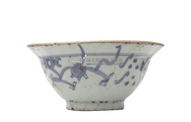 青花折沿行龍紋碗藏品圖，第2張