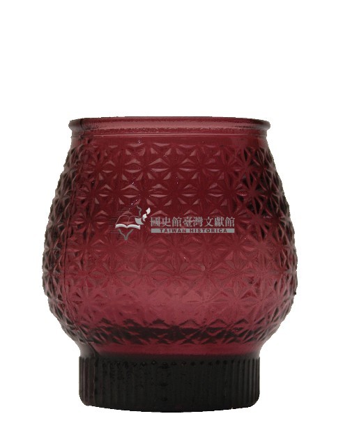 紫色稜狀浮雕玻璃杯藏品圖，第2張
