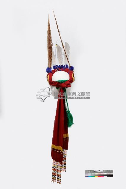 撒奇萊雅族男羽冠頭飾藏品圖，第2張