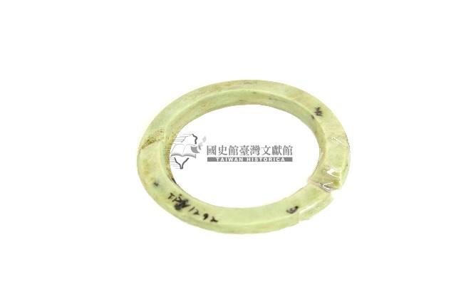 環狀玦型耳飾藏品圖，第2張