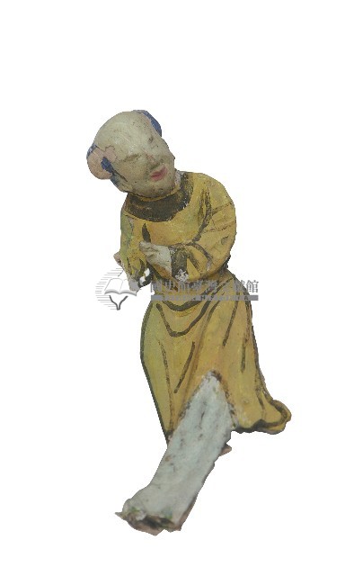 黃衣泥塑人一對藏品圖，第2張