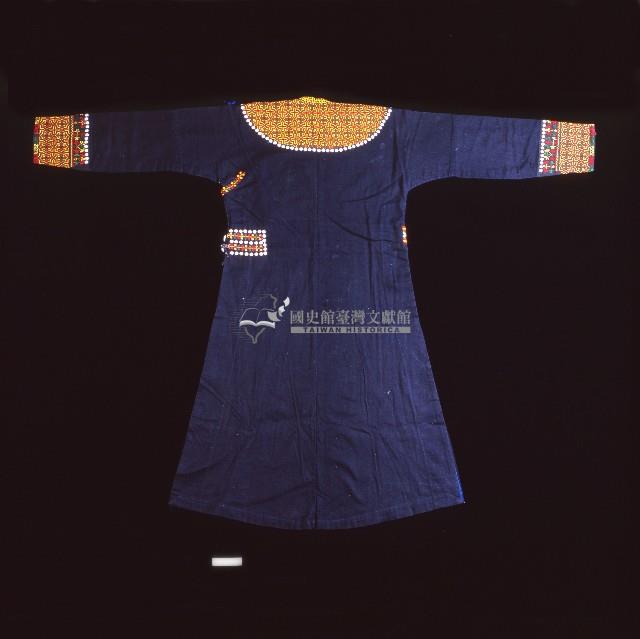 魯凱族女長衣藏品圖，第2張