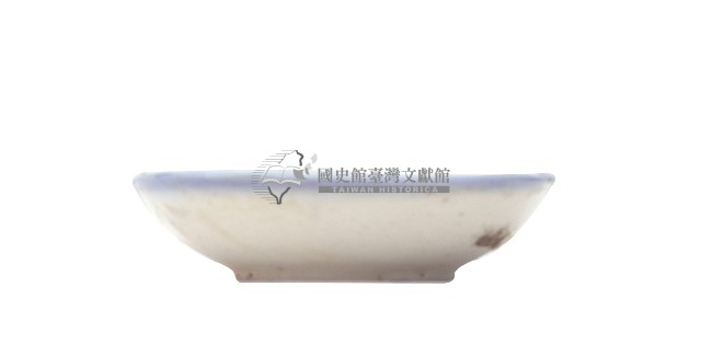 彩繪寫意山水紋盤藏品圖，第2張