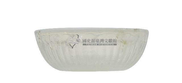 乳白色蓮瓣紋玻璃洗藏品圖，第2張