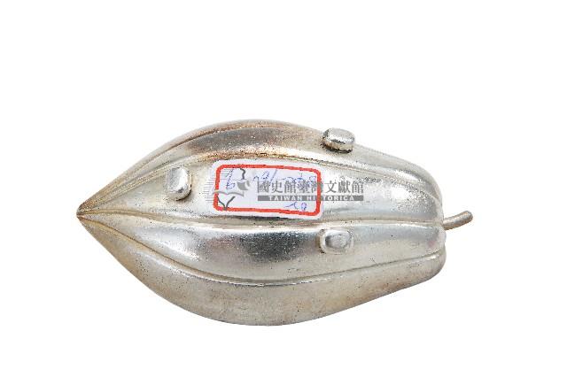 錦綾堂款銀製木瓜形皿藏品圖，第2張