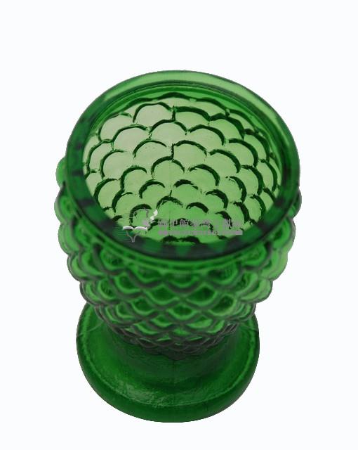 綠色圓形稜狀浮雕玻璃杯藏品圖，第2張