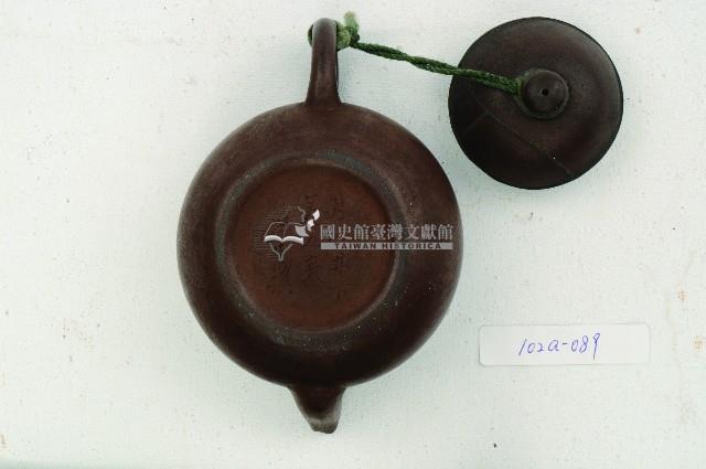 孟臣款梨型紫砂壺藏品圖，第2張