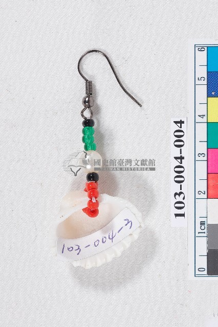 布農族女耳飾藏品圖，第2張