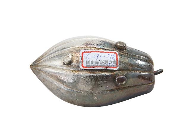 錦綾堂款銀製木瓜形皿藏品圖，第2張