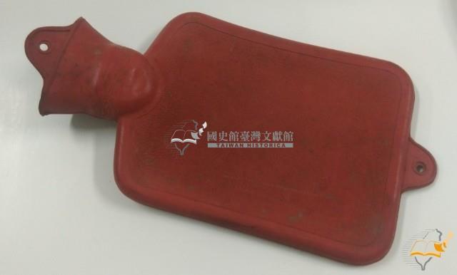 紅色塑膠熱水袋藏品圖，第2張
