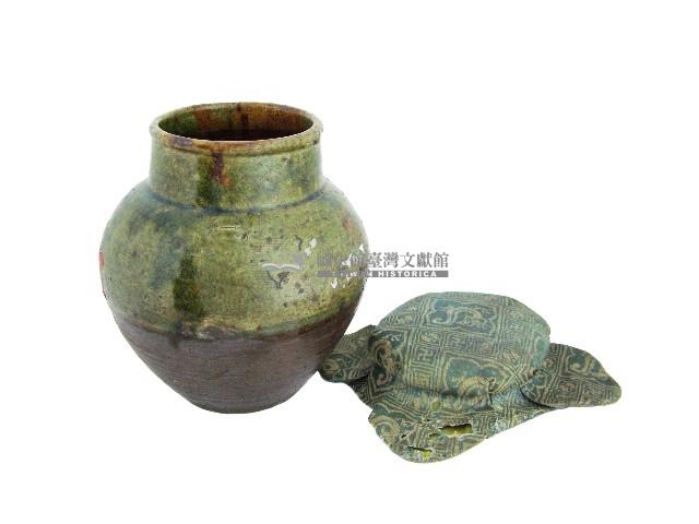 綠釉陶罐藏品圖，第2張