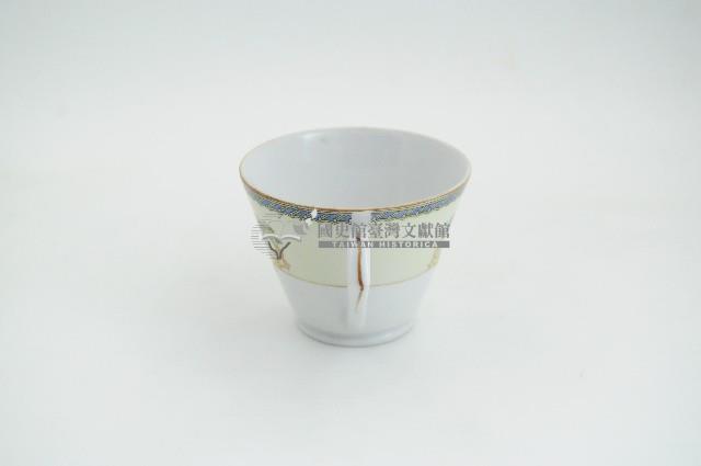 醬口五彩貼花折枝花卉紋咖啡杯藏品圖，第2張