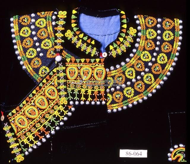 魯凱族女長衣藏品圖，第2張